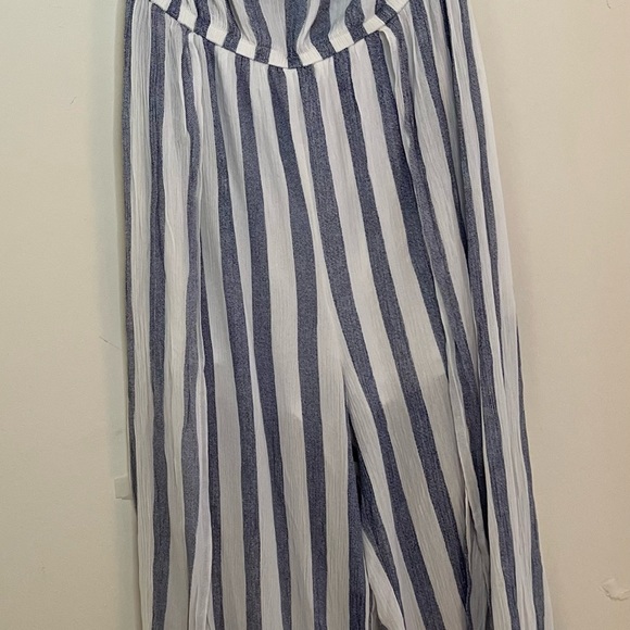 NWT. BLUE & White Striped Off The Shoulder Nautical Jumpsuit. Large. - Picture 6 of 7